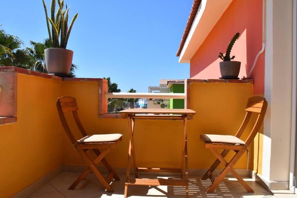 Kyaala Djadsal Moradias Pool&Sea Apartment Santa Maria Bagian luar foto