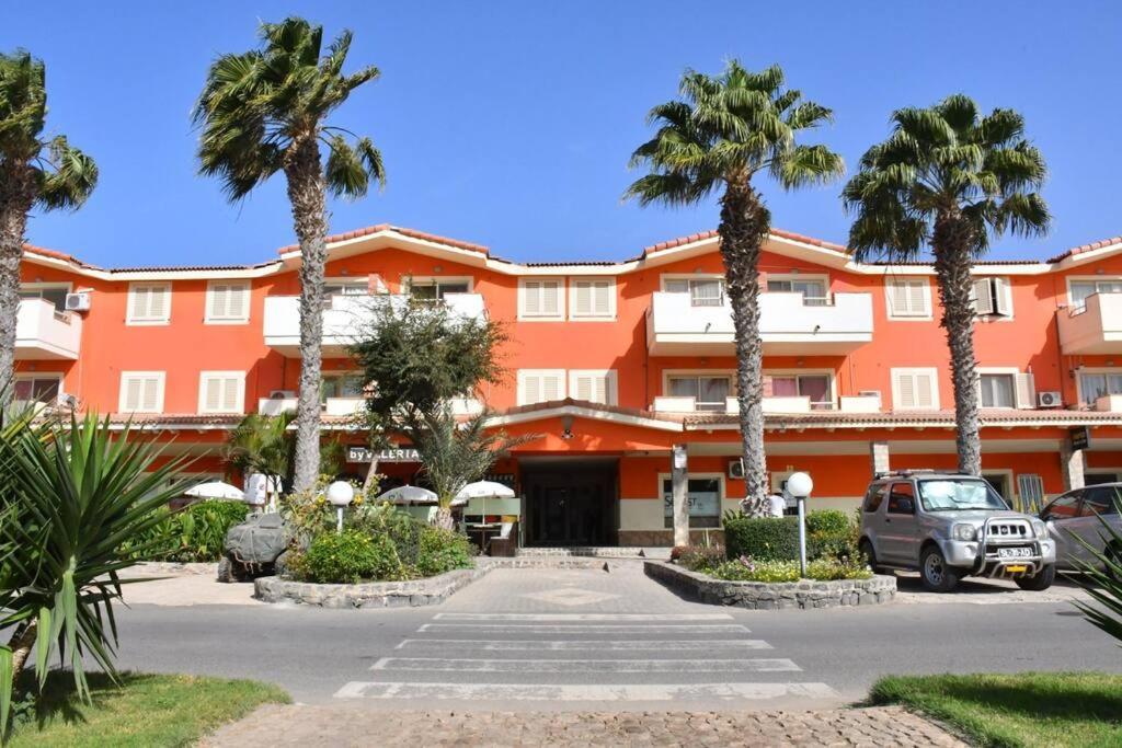 Kyaala Djadsal Moradias Pool&Sea Apartment Santa Maria Bagian luar foto