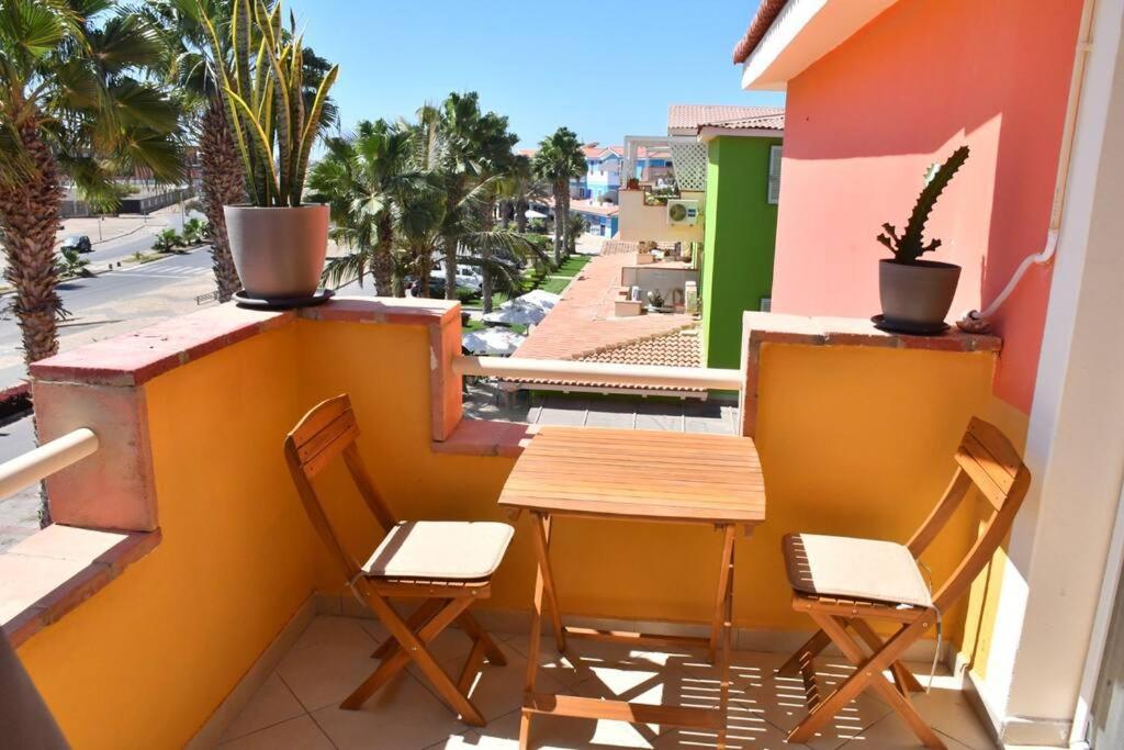 Kyaala Djadsal Moradias Pool&Sea Apartment Santa Maria Bagian luar foto