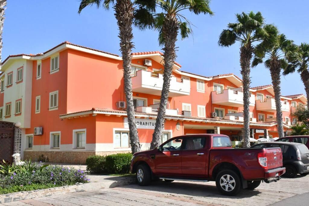 Kyaala Djadsal Moradias Pool&Sea Apartment Santa Maria Bagian luar foto